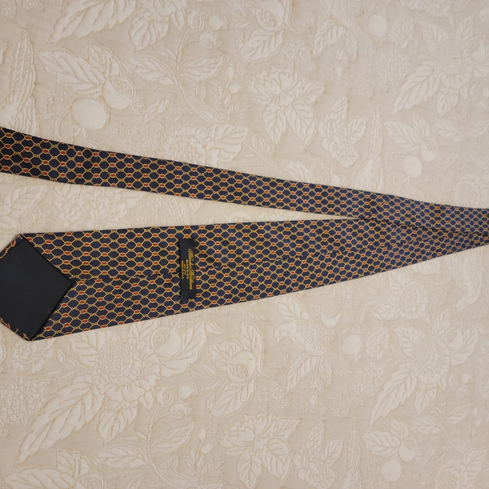 Brooks Brothers Silk Tie with Orange and Black Pattern - Picture 6 of 9